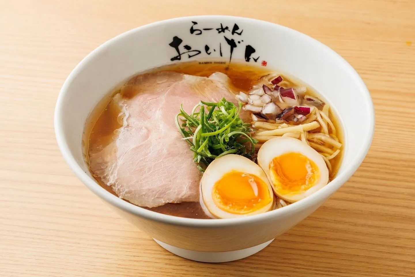 揚げ葱香る醤油らぁ麺！